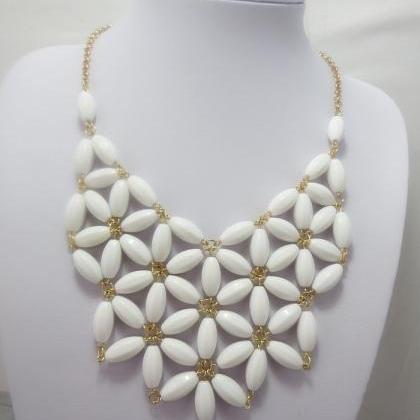 White Daisy Flower Bib Necklace