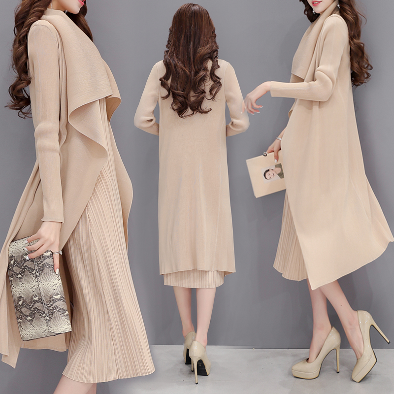 Khaki Ruffled Midi Dress With Big Lapel Trench Coat Two Piece Suit on
