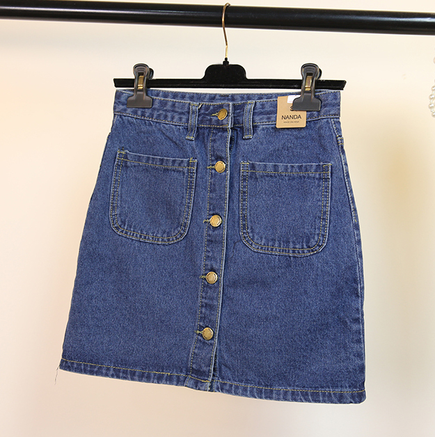 Classic Denim Button Down A-Line Skirt Showcasing Pockets on Luulla